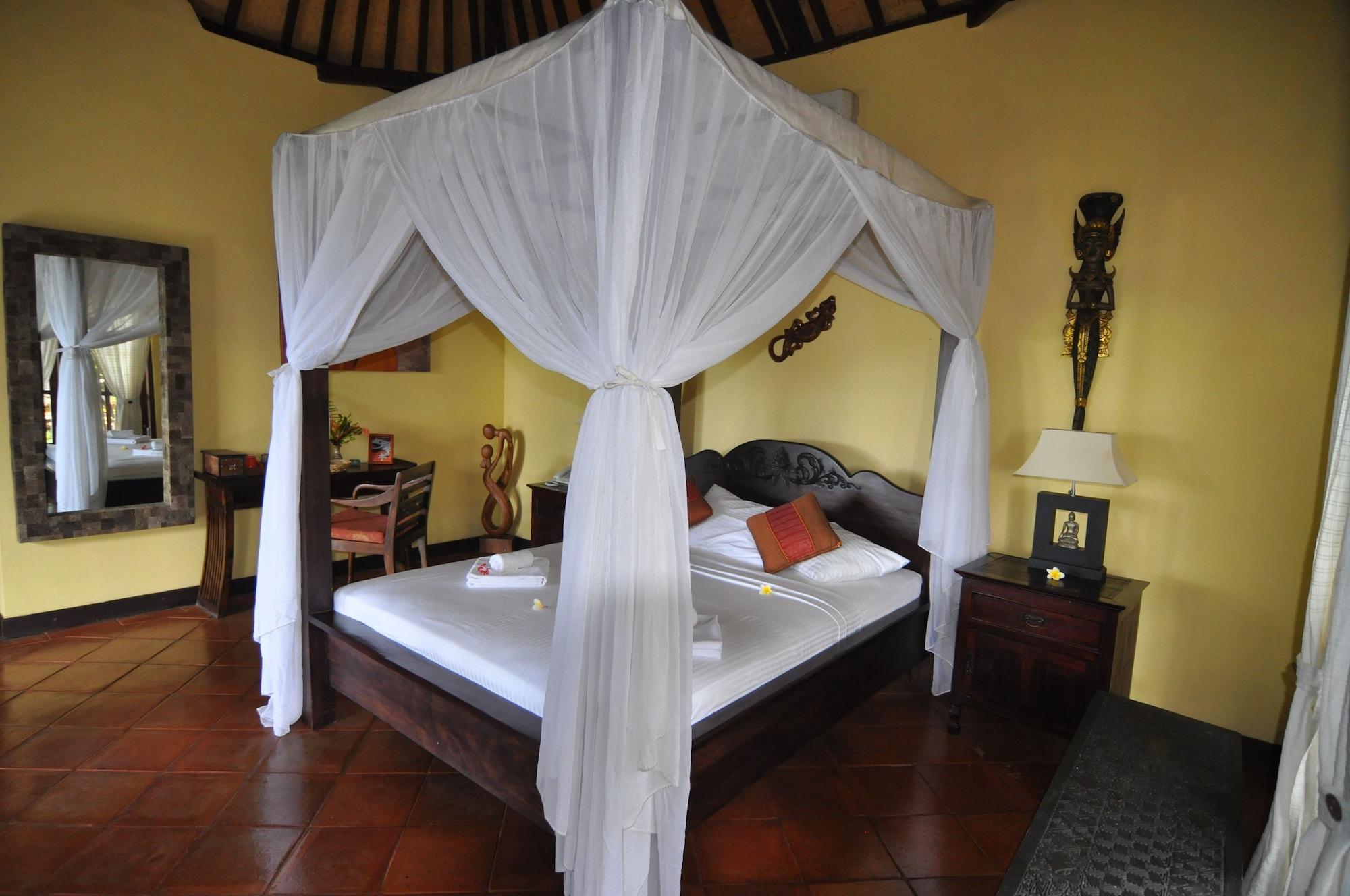 Puri Mangga Sea View Resort And Spa Lovina Zewnętrze zdjęcie