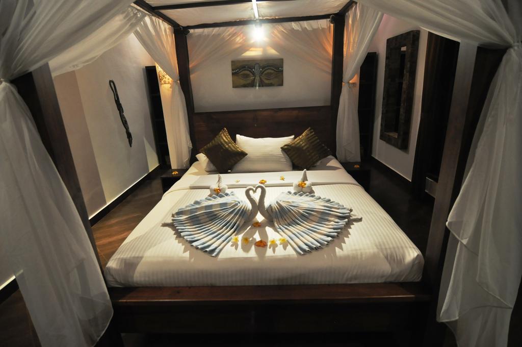 Puri Mangga Sea View Resort And Spa Lovina Zewnętrze zdjęcie