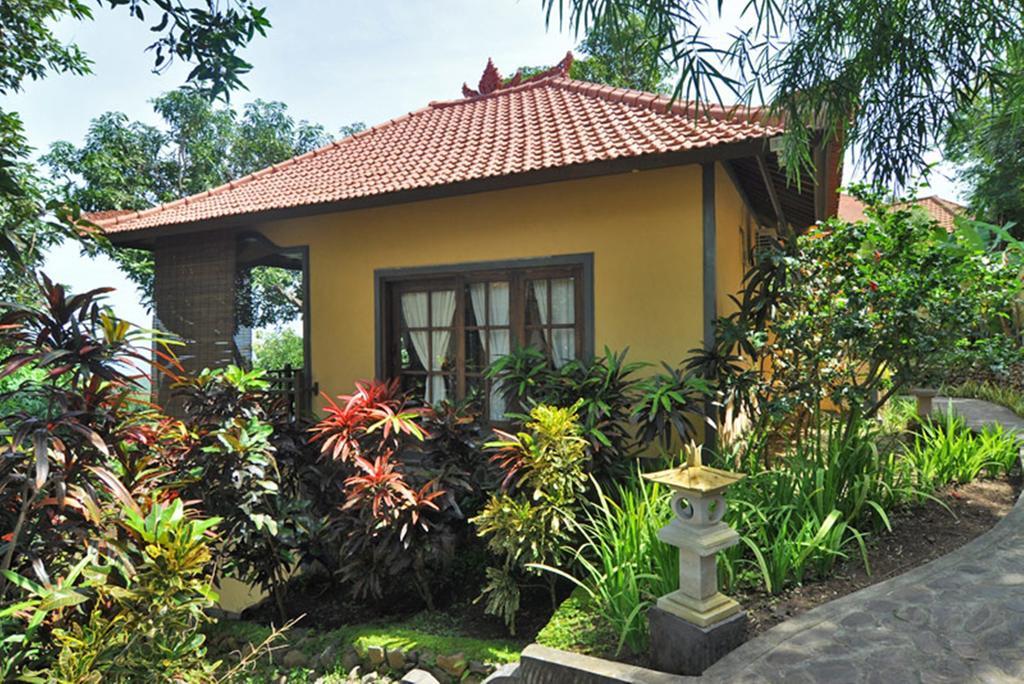 Puri Mangga Sea View Resort And Spa Lovina Zewnętrze zdjęcie