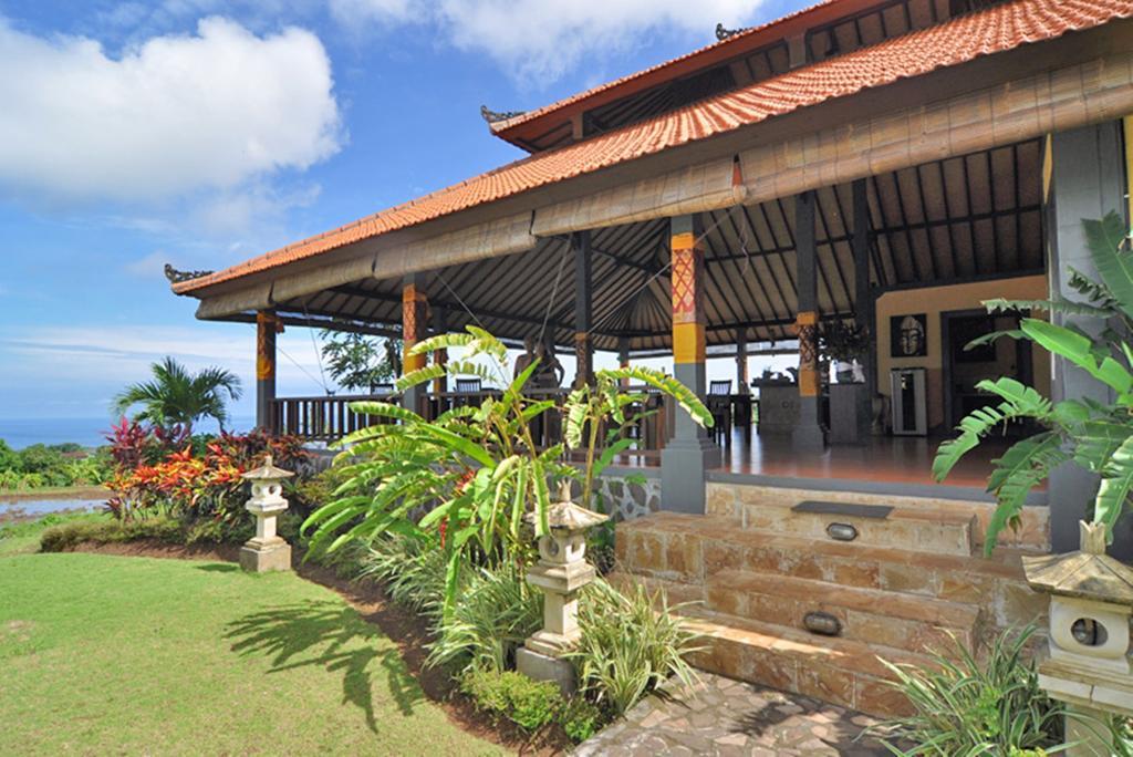 Puri Mangga Sea View Resort And Spa Lovina Zewnętrze zdjęcie