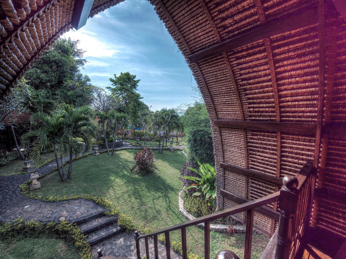 Puri Mangga Sea View Resort And Spa Lovina Zewnętrze zdjęcie