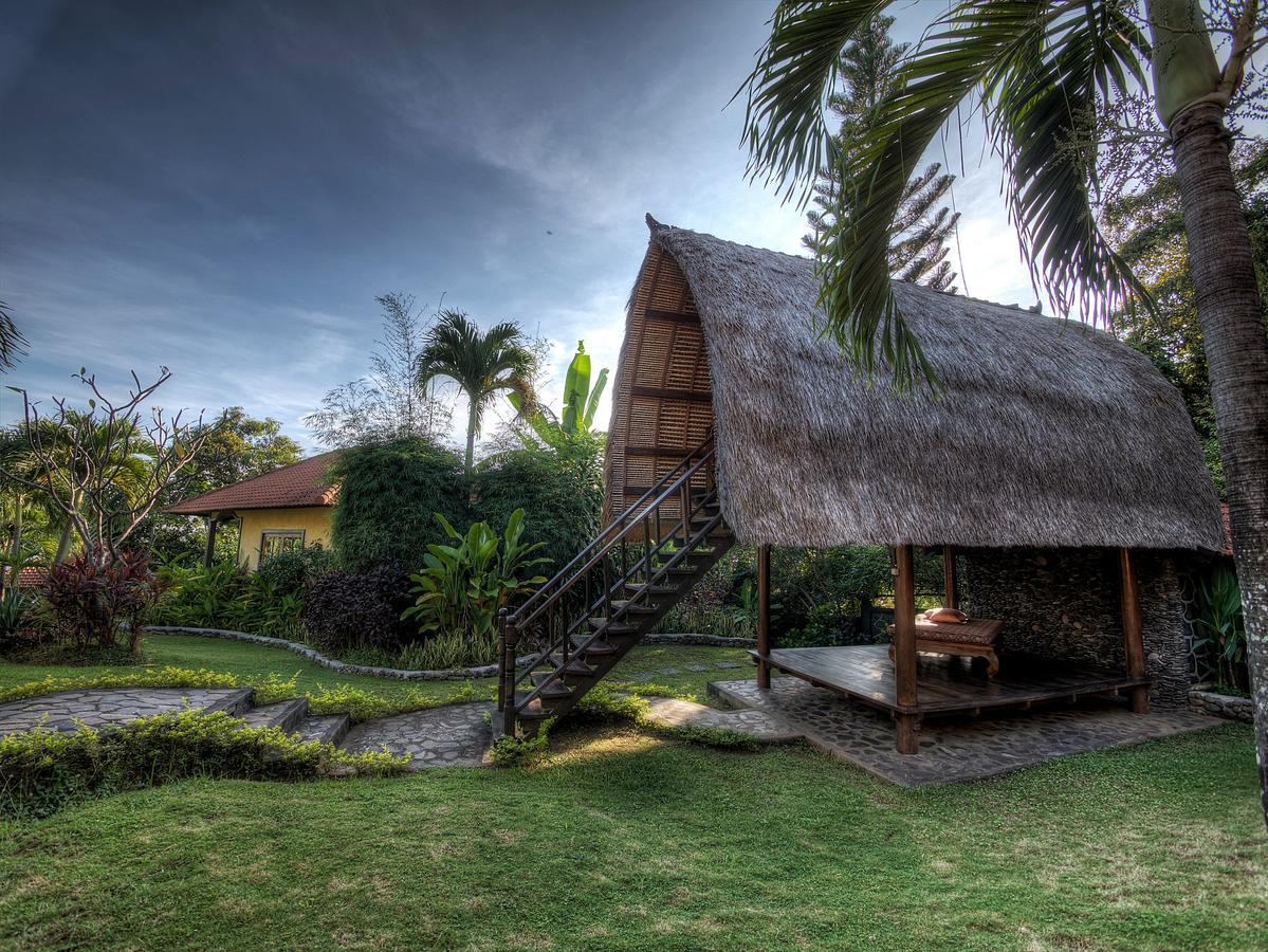 Puri Mangga Sea View Resort And Spa Lovina Zewnętrze zdjęcie
